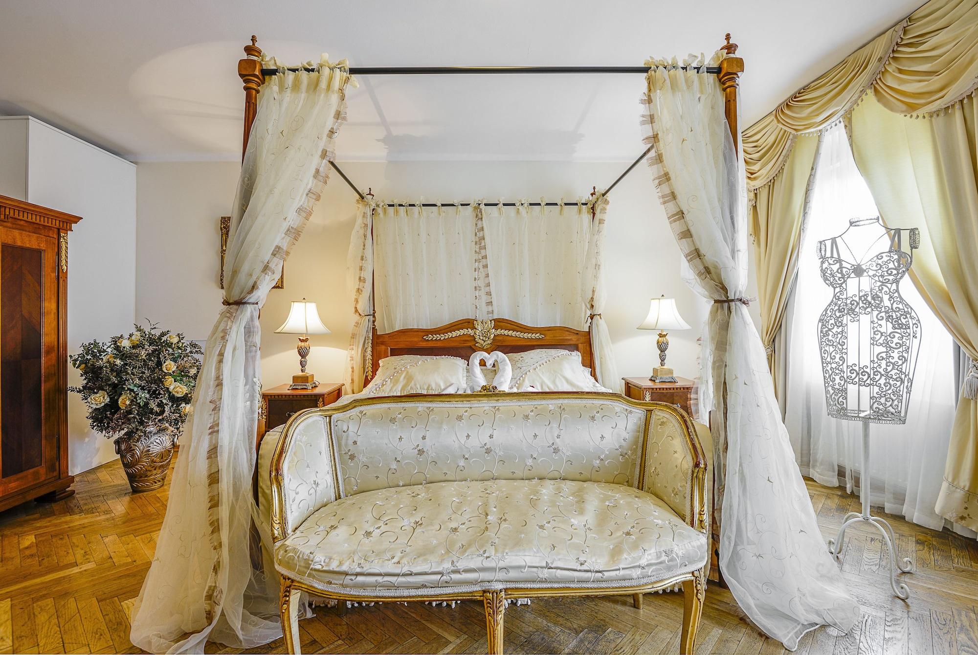 Apart-hotel Lobster 4*