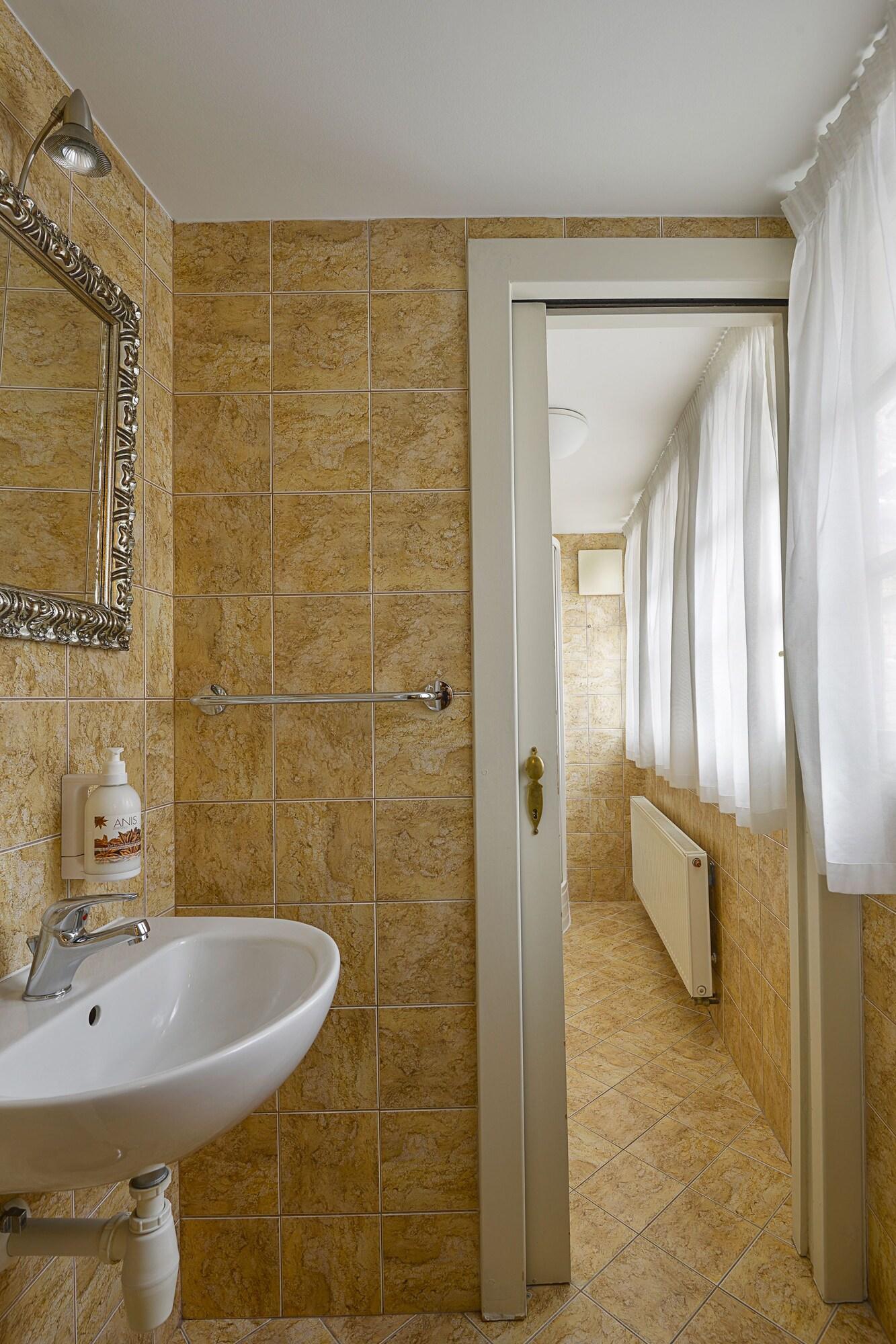 Apart-hotel Lobster 4*